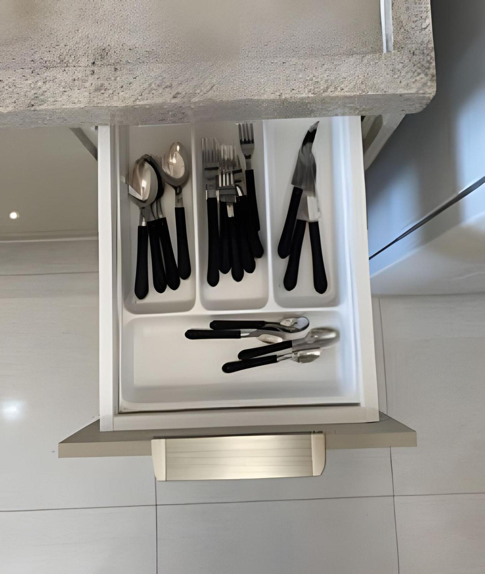 E Sala - Localizacao De Apartamento