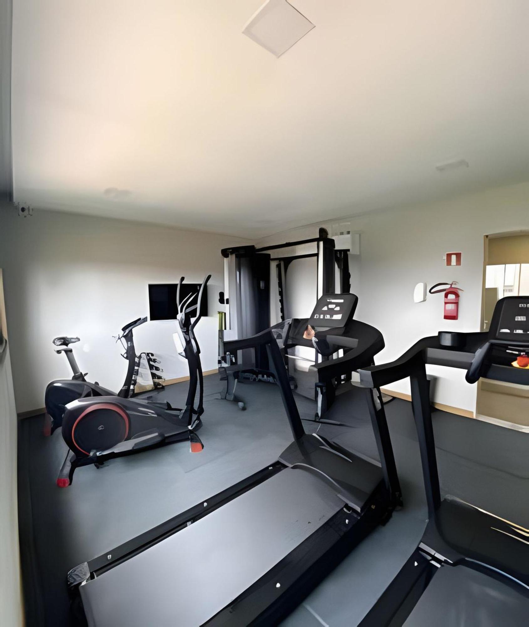 E Sala - Localizacao De Apartamento *