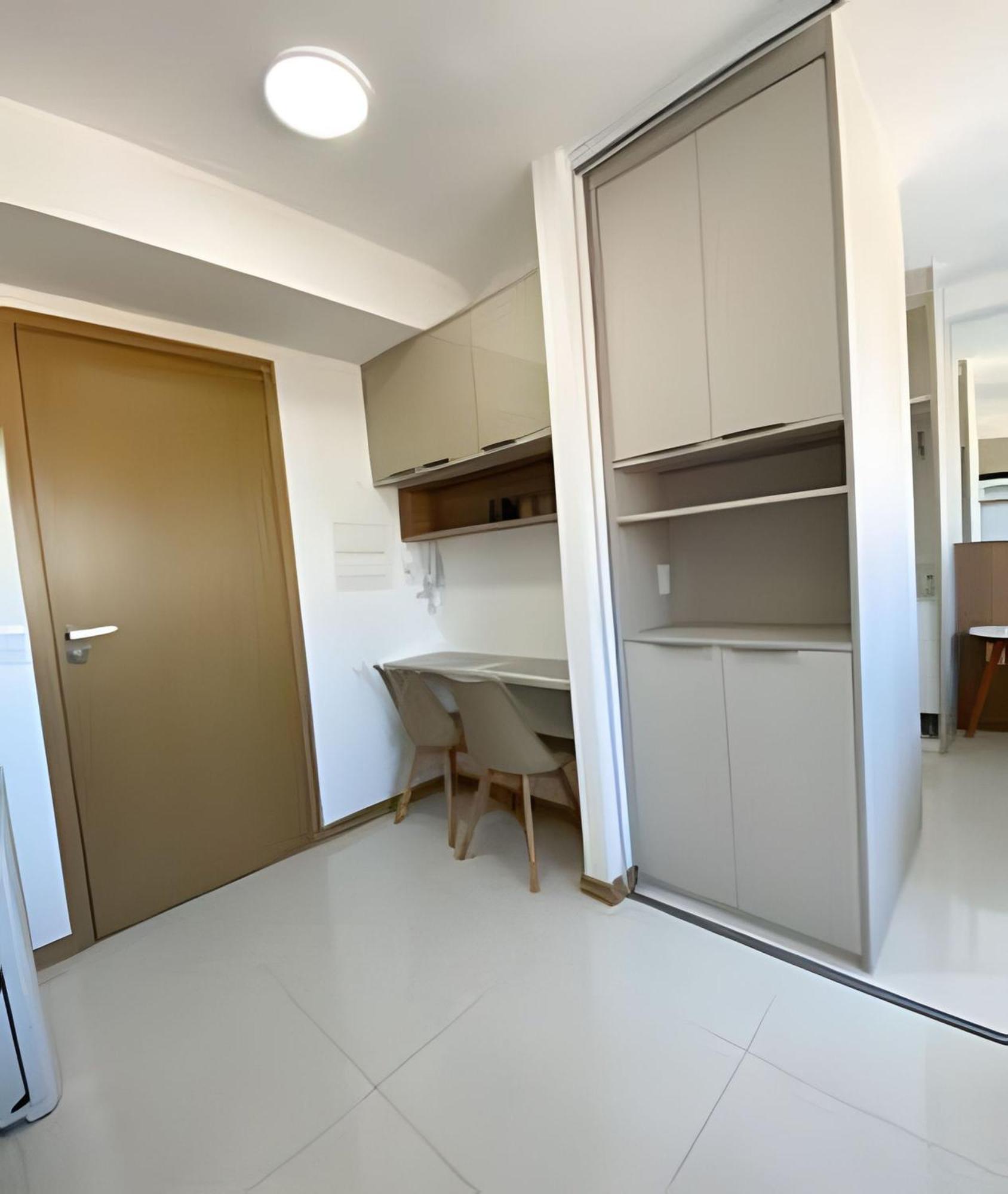Apartamento E Sala - Localizacao De
